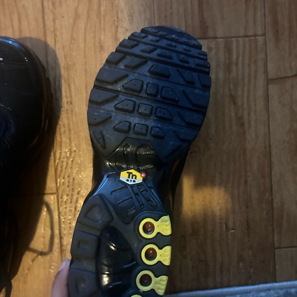 Comme neuf aucun défaut et ses une vrais - Picture 7 of 7